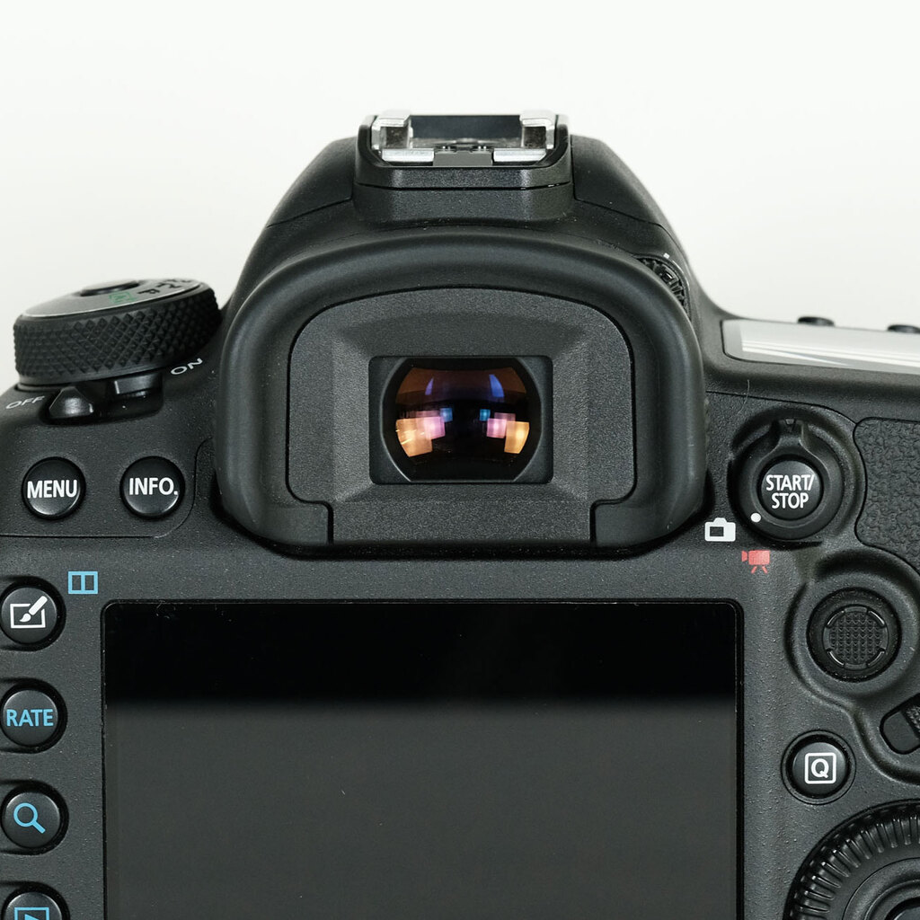 Canon EOS 5D Mark IV