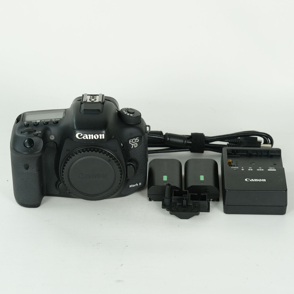 Canon EOS 7D Mark II