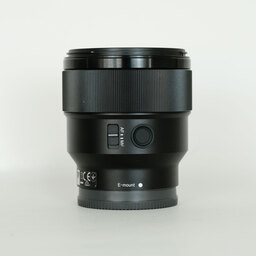 SONY FE 85mm F1.8 SEL85F18