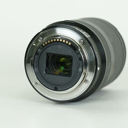 SONY E18-200mm F3.5-6.3 OSS LE SEL18200LE