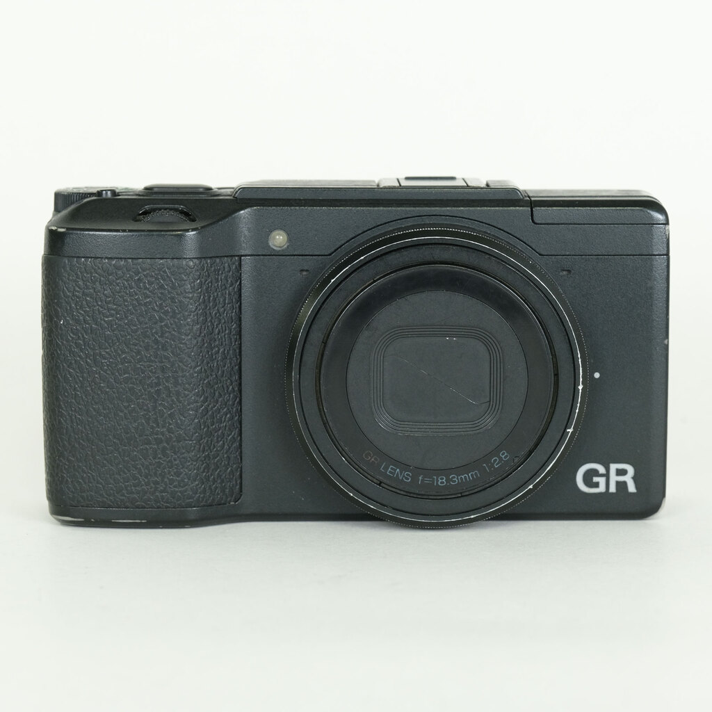 RICOH GR II