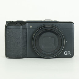 RICOH GR II