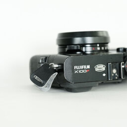 FUJIFILM X100F ブラック