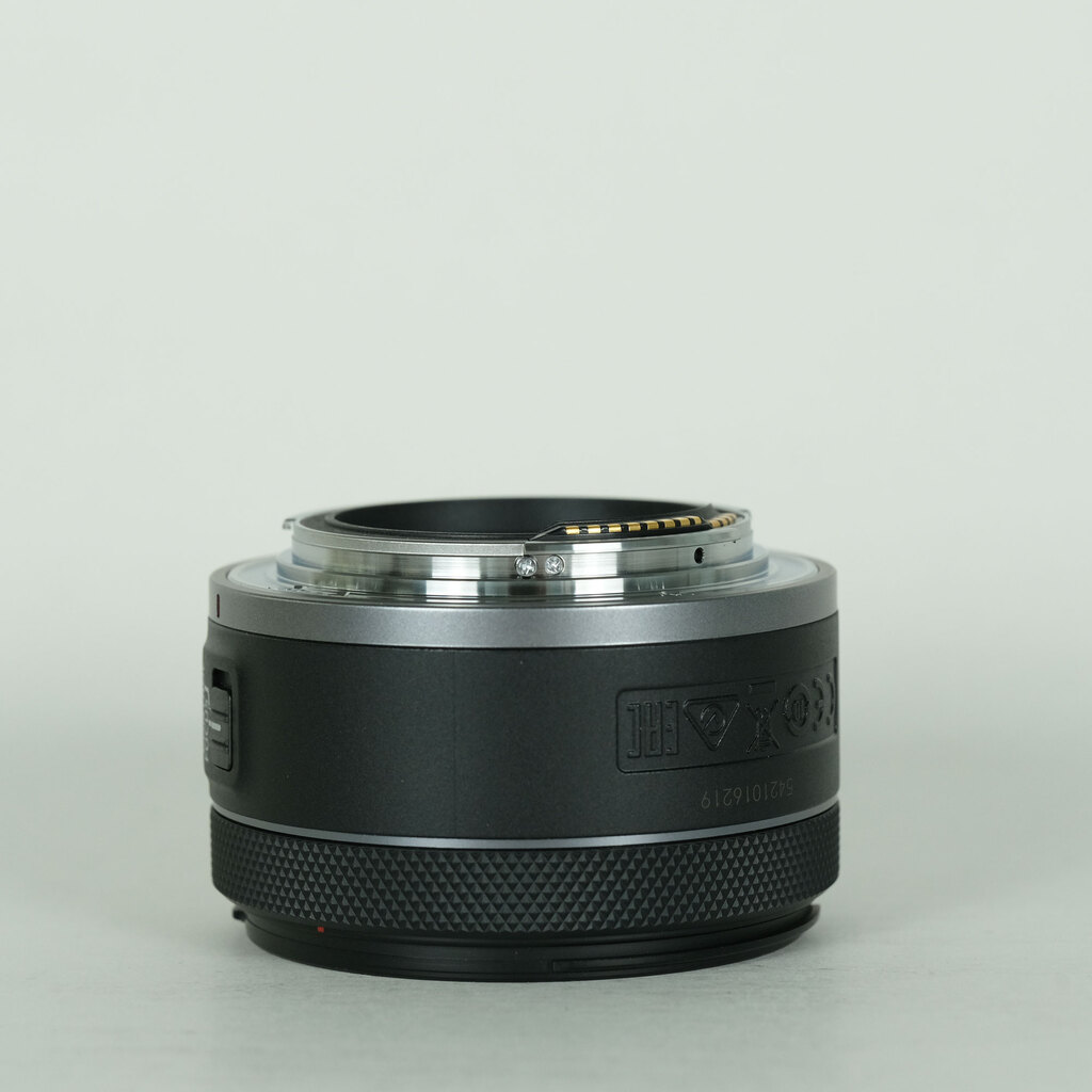 Canon RF50mm F1.8 STMの出品 | ONE SCENE（ワンシーン）