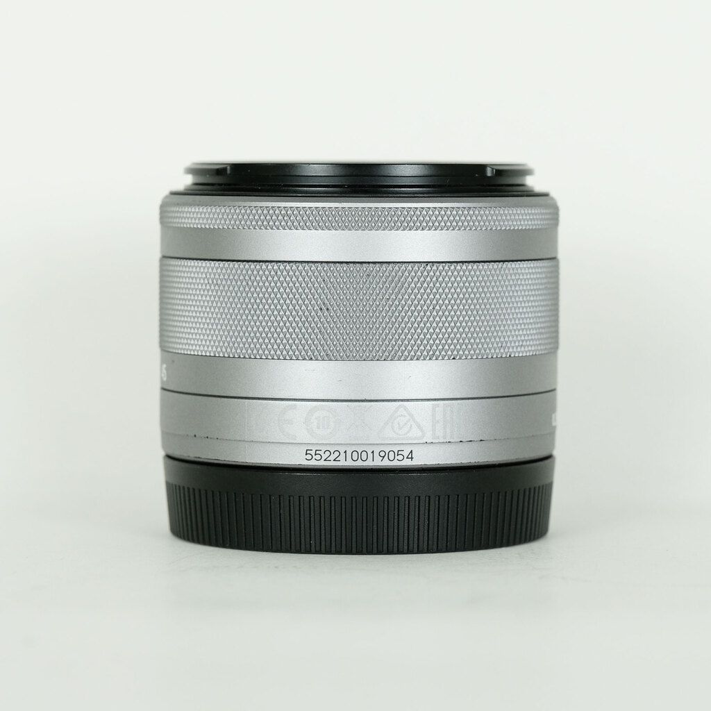 Canon EF-M15-45mm F3.5-6.3 IS STM