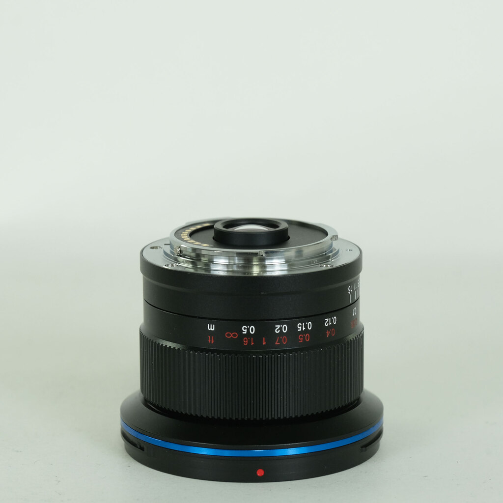 LAOWA 6mm F2 ZERO-D （マイクロフォーサーズ用）