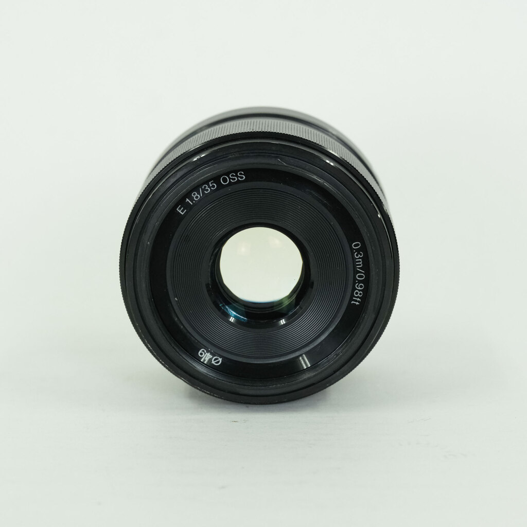 SONY E 35mm F1.8 OSS SEL35F18
