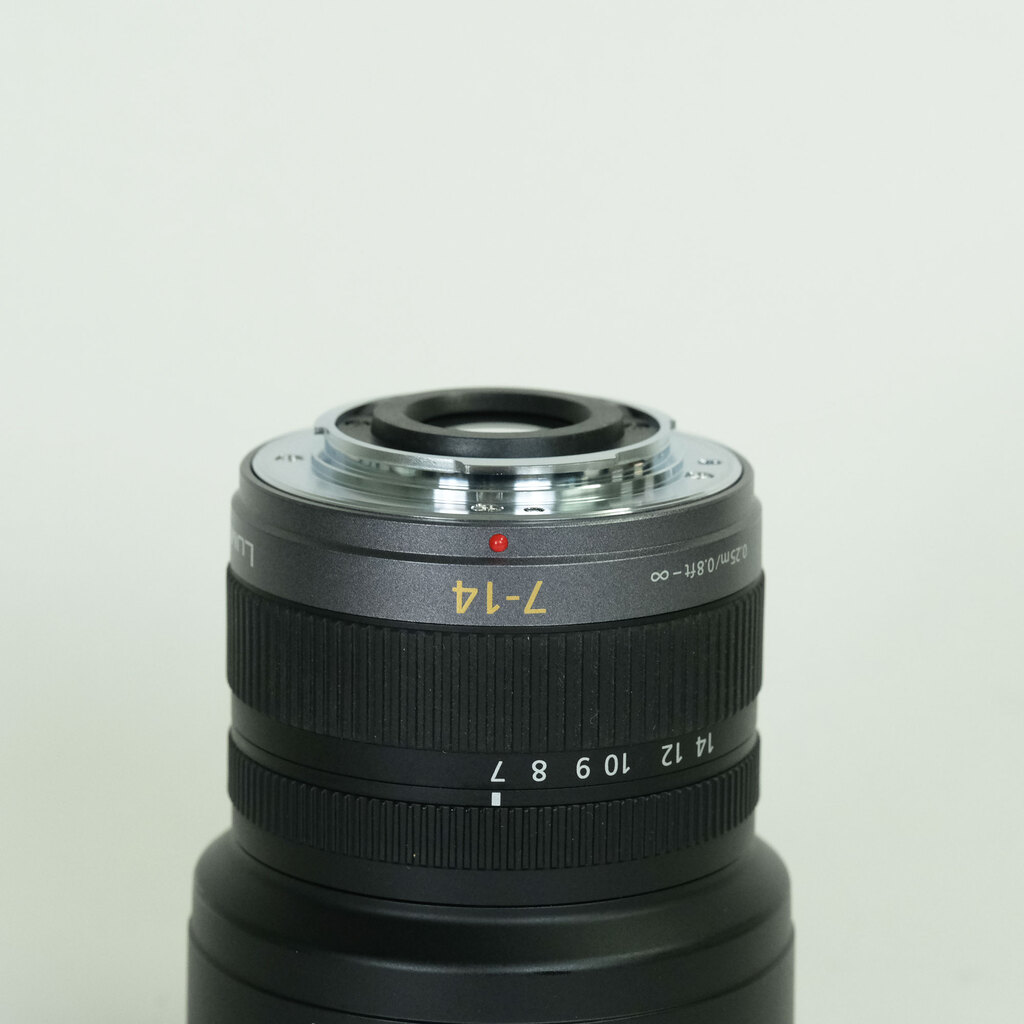 Panasonic LUMIX G VARIO 7-14mm / F4.0 ASPH. Panasonic LUMIX G VARIO 7-14mm / F4.0 ASPH.
