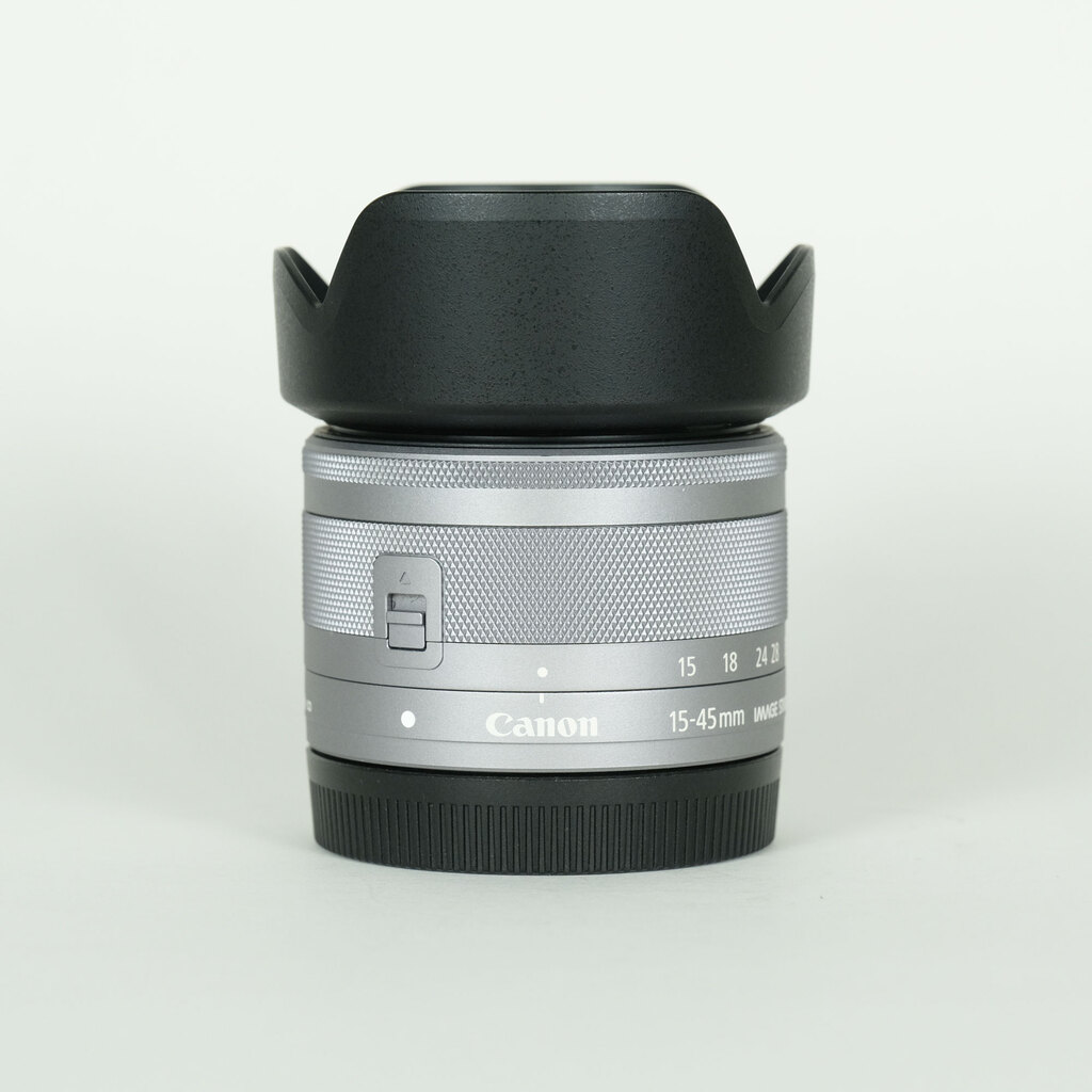 Canon EF-M15-45mm F3.5-6.3 IS STMの出品 | ONE SCENE（ワンシーン）