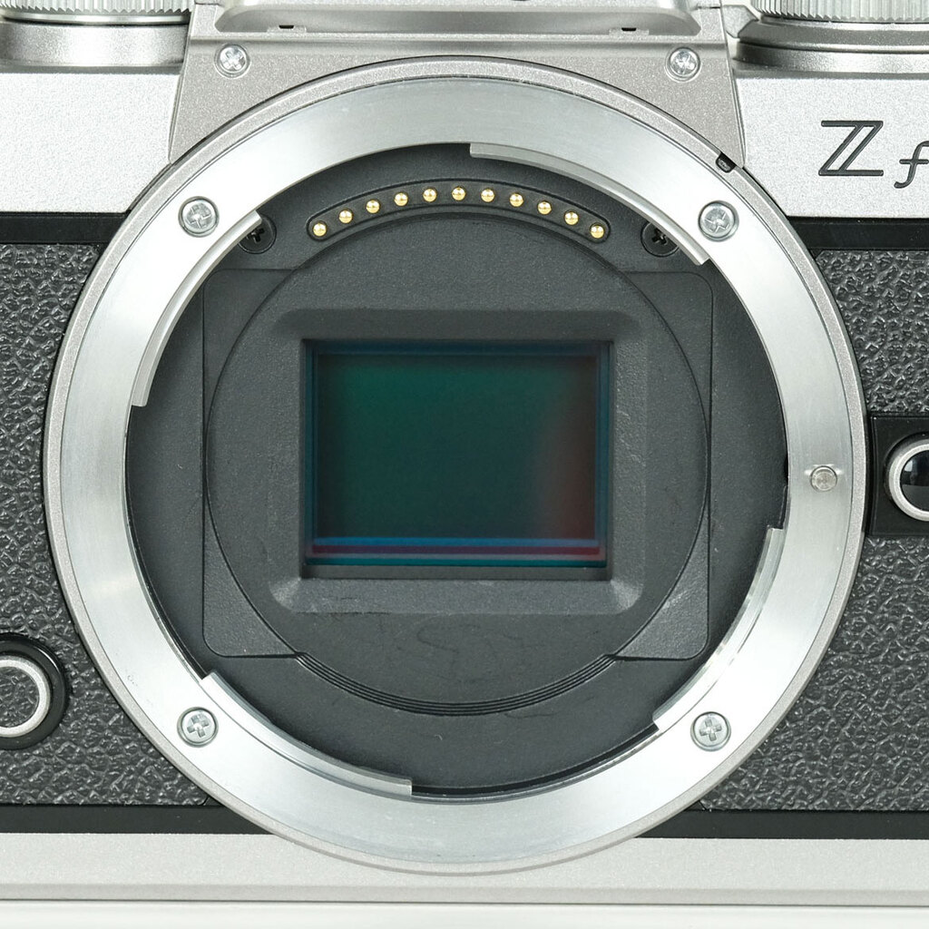 Nikon Z fcの出品 | ONE SCENE（ワンシーン）