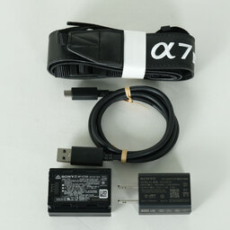 SONY α7 IV(ILCE-7M4) SONY α7 IV(ILCE-7M4)