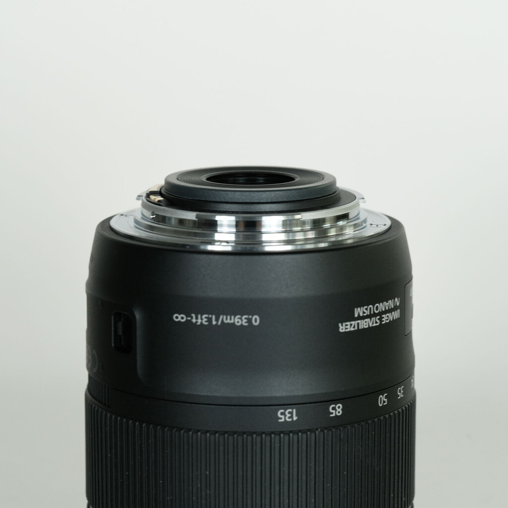 Canon EF-S18-135mm F3.5-5.6 IS USM