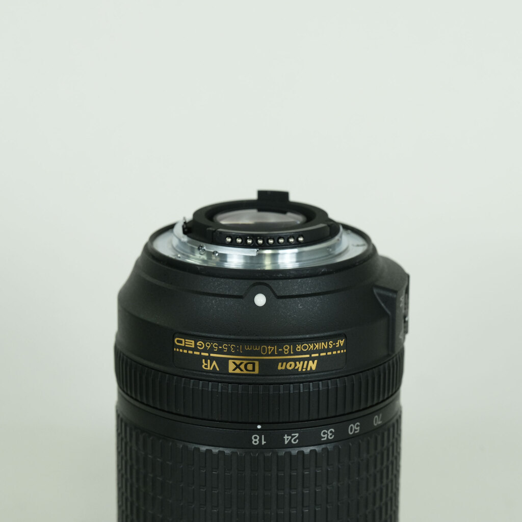Nikon AF-S DX NIKKOR 18-140mm F3.5-5.6G ED VR
