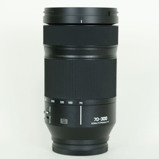 Panasonic LUMIX S 70-300mm F4.5-5.6 MACRO O.I.S.