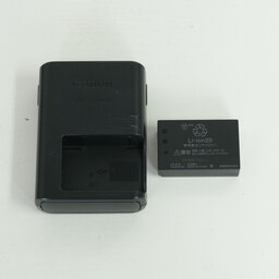 Canon EOS Kiss M