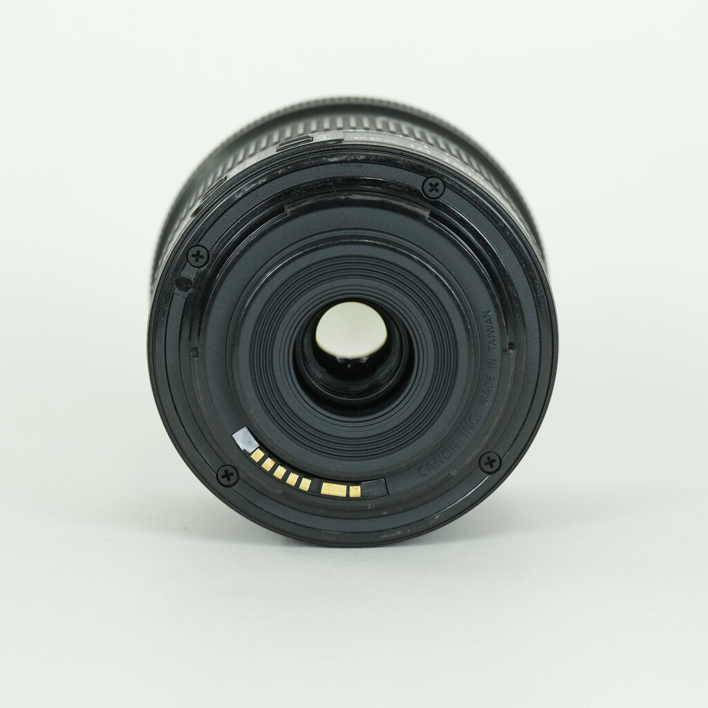 Canon EF-S10-18mm F4.5-5.6 IS STM