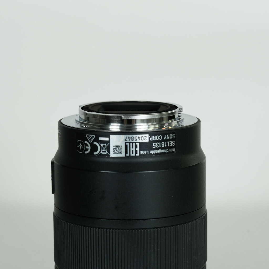 SONY E 18-135mm F3.5-5.6 OSS SEL18135