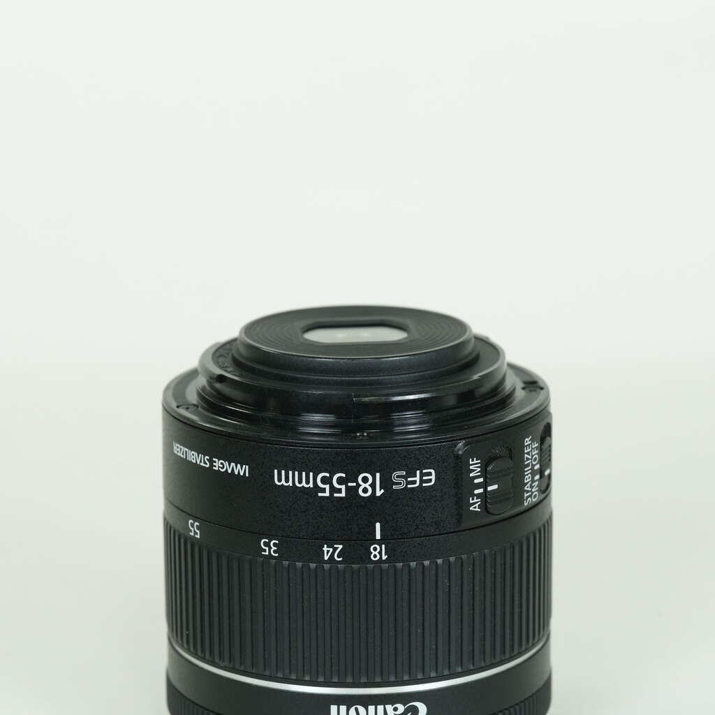 Canon EF-S18-55mm F4-5.6 IS STM