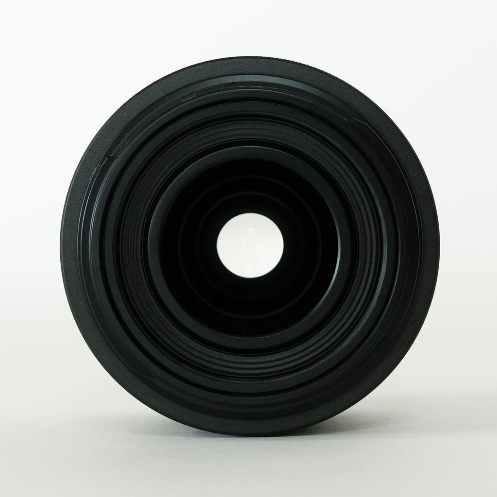 Canon RF24mm F1.8 MACRO IS STM