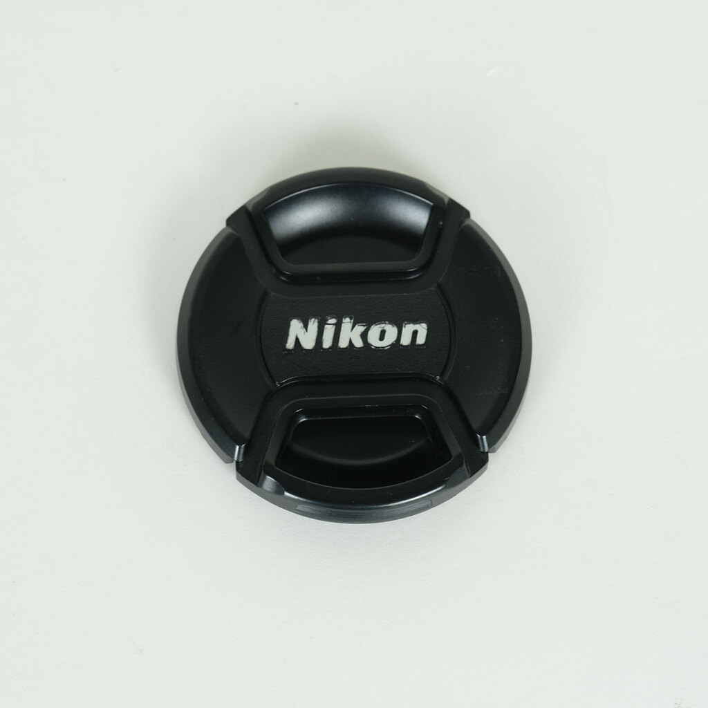 Nikon AF-S VR Micro-Nikkor 105mm f/2.8G IF-ED Nikon AF-S VR Micro-Nikkor 105mm f/2.8G IF-ED