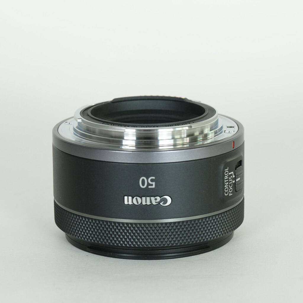 Canon RF50mm F1.8 STM