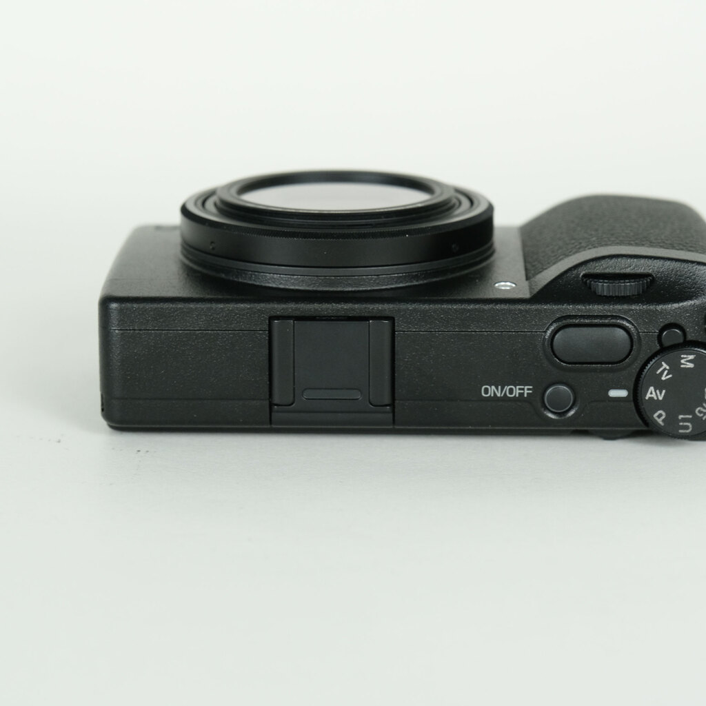 RICOH GR IIIx RICOH GR IIIx
