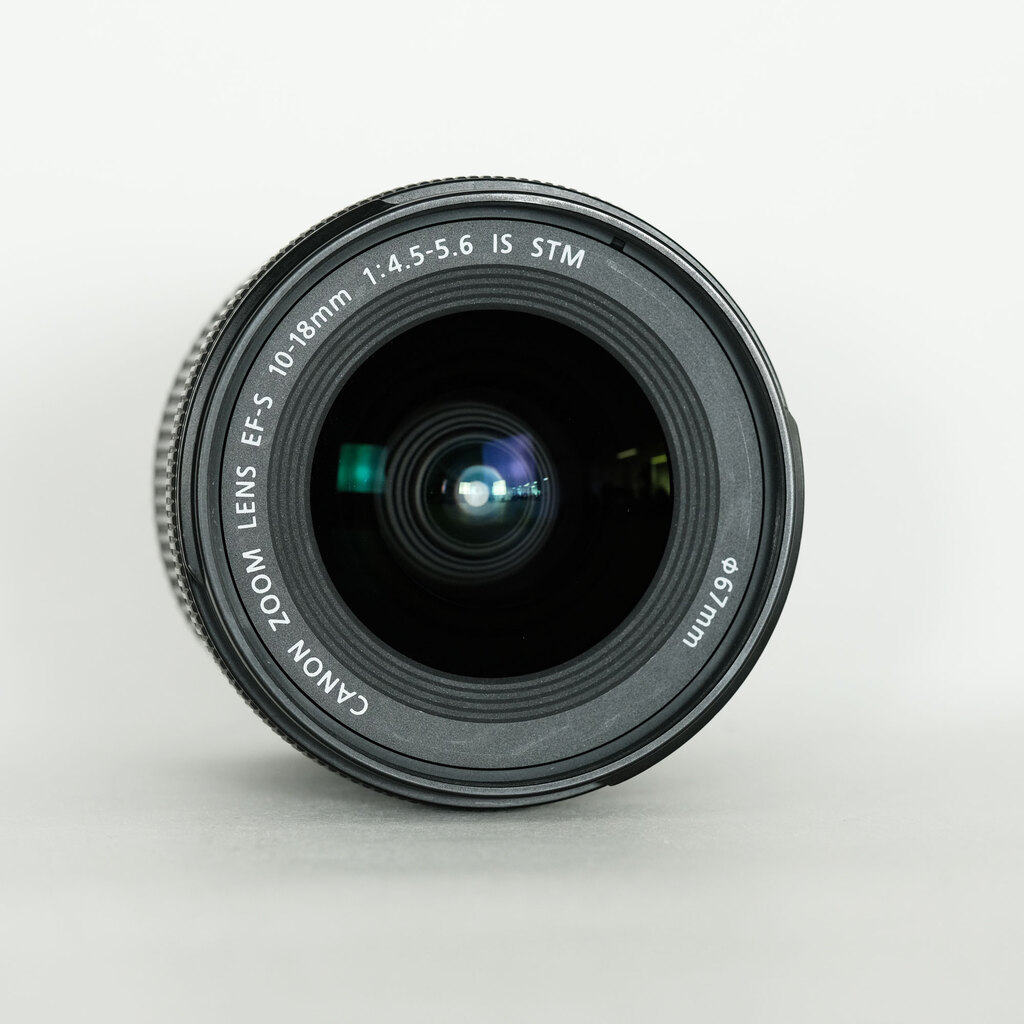 Canon EF-S10-18mm F4.5-5.6 IS STM