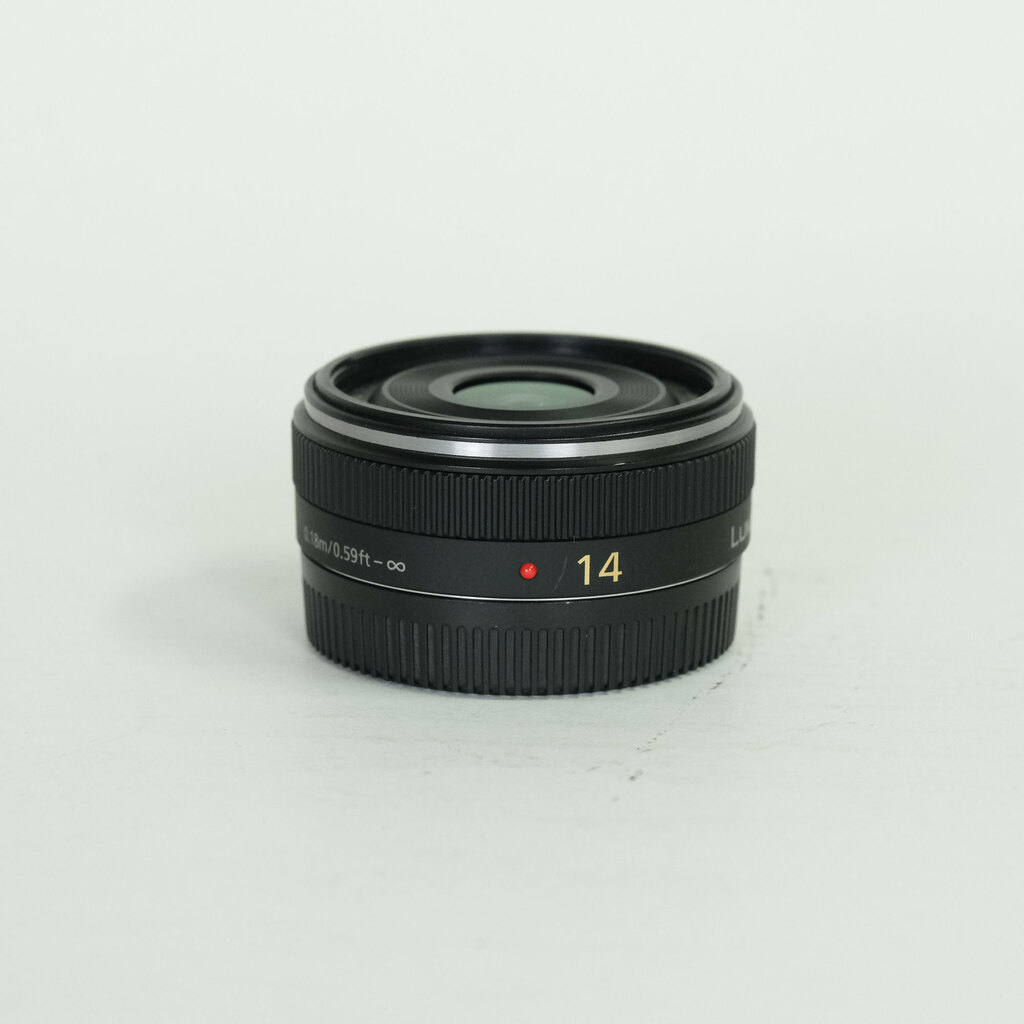 Panasonic LUMIX G 14mm F2.5 ASPH. H-H014