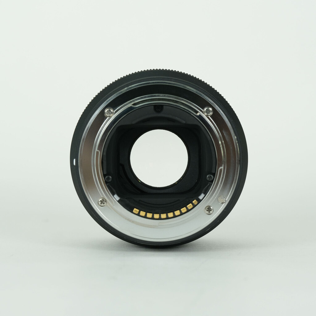 SONY FE 50mm F1.8 SEL50F18Fの出品 | ONE SCENE（ワンシーン）