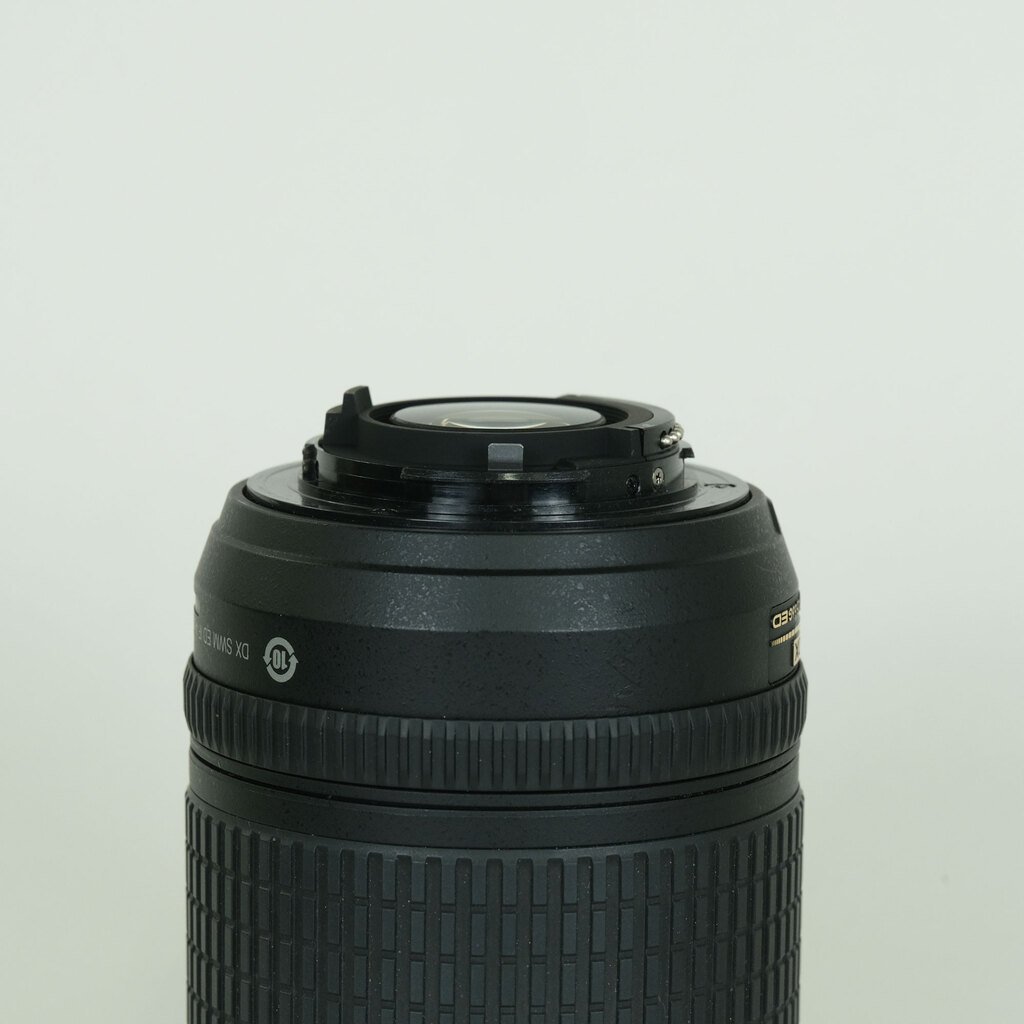 Nikon AF-S DX ED 18-135mm F3.5-5.6 G(IF)