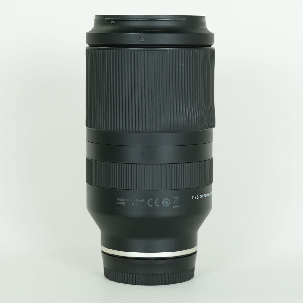 TAMRON 70-180mm F/2.8 Di III VXD (Model A056) [ ソニーE用 ]
