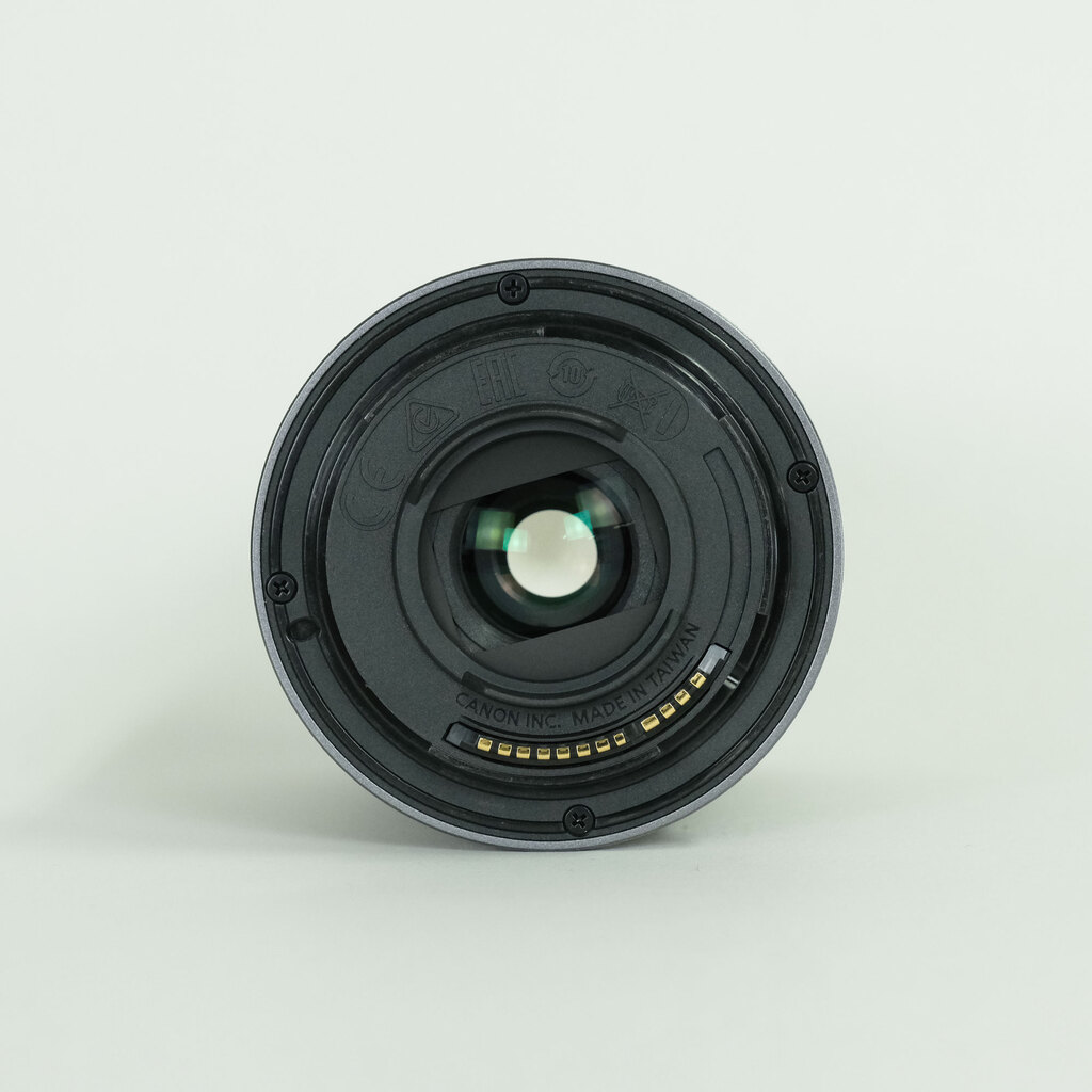 Canon RF-S18-150mm F3.5-6.3 IS STM