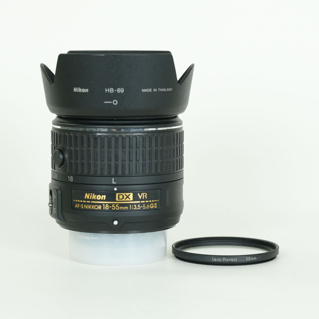 Nikon AF-S DX NIKKOR 18-55mm f3.5-5.6G VR II