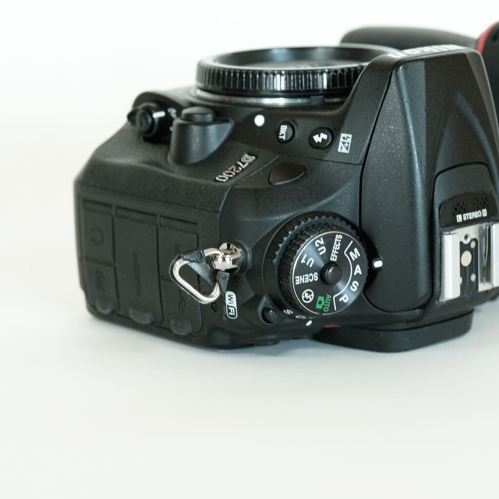 Nikon D7200