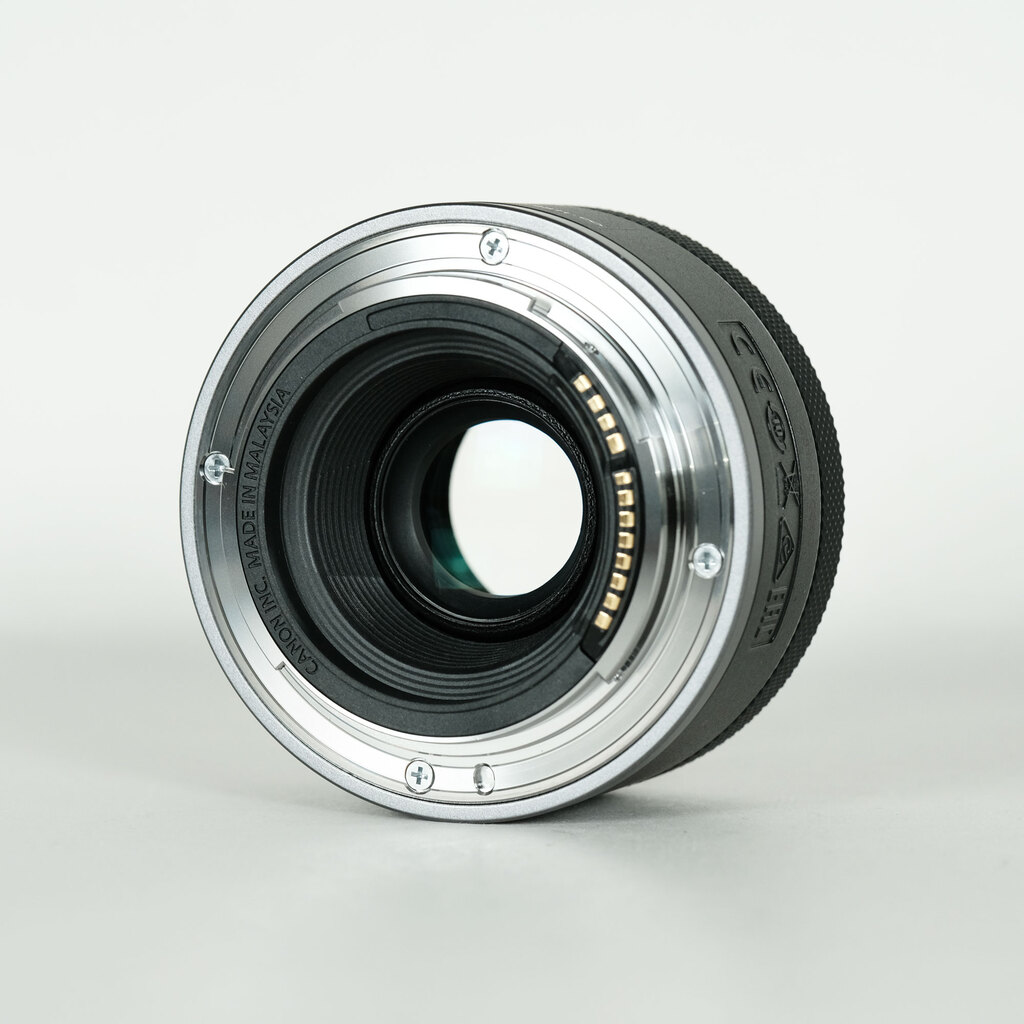 Canon RF50mm F1.8 STM