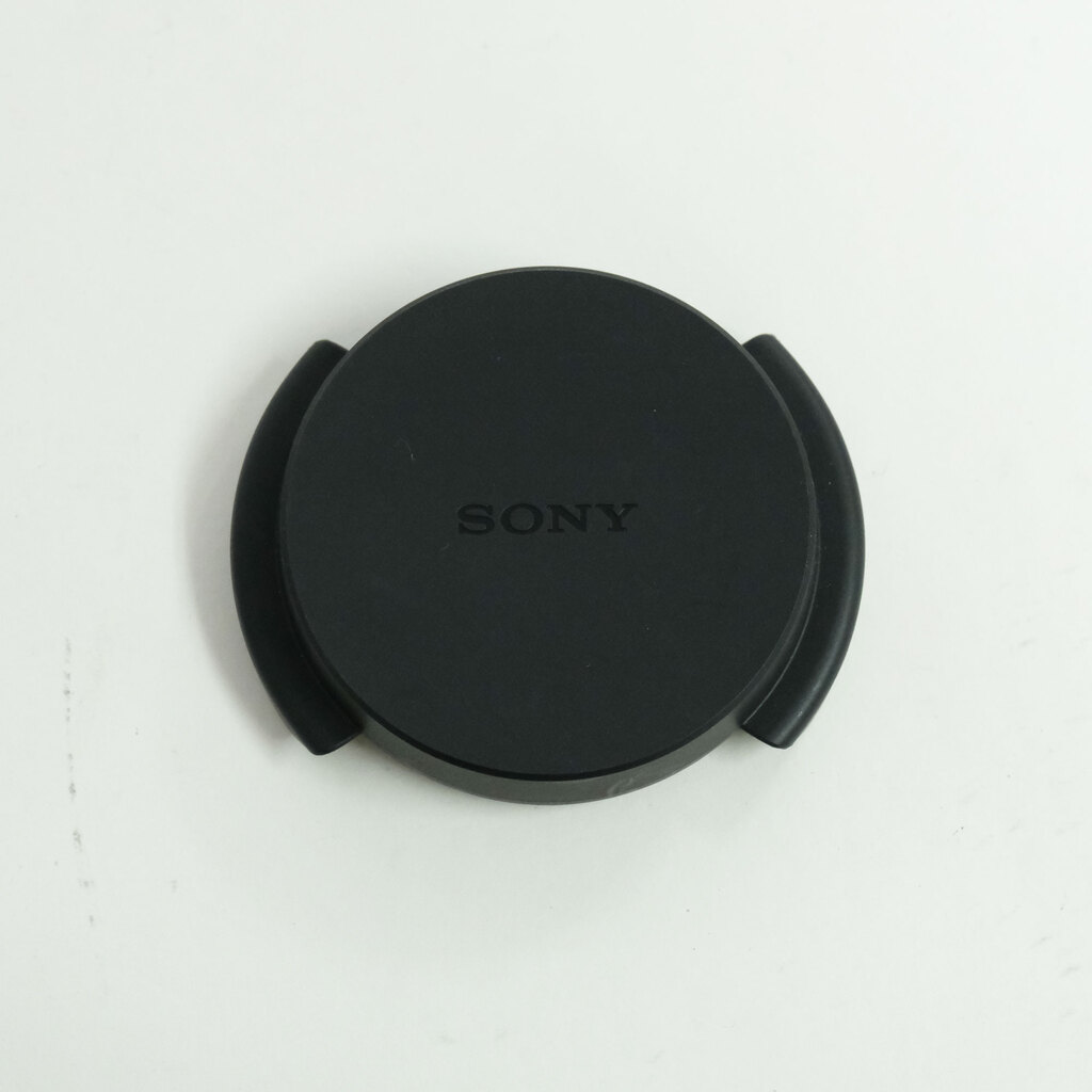 SONY E 16mm F2.8 SEL16F28