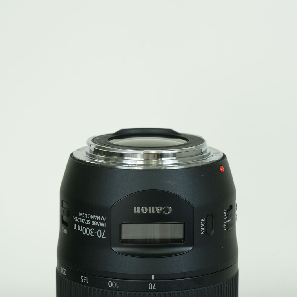 Canon EF70-300mm F4-5.6 IS II USM Canon EF70-300mm F4-5.6 IS II USM
