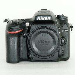 Nikon D7100