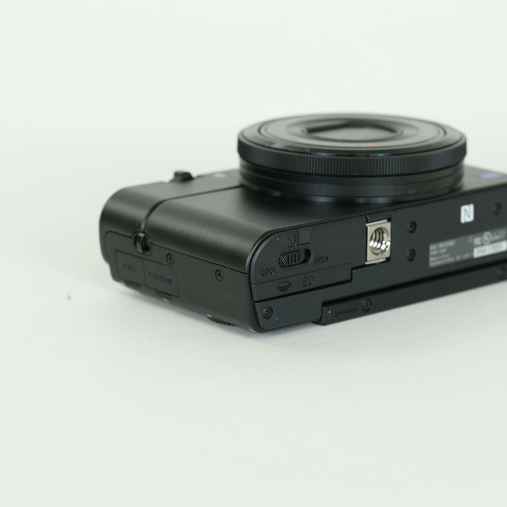 SONY Cyber-shot DSC-RX100M2