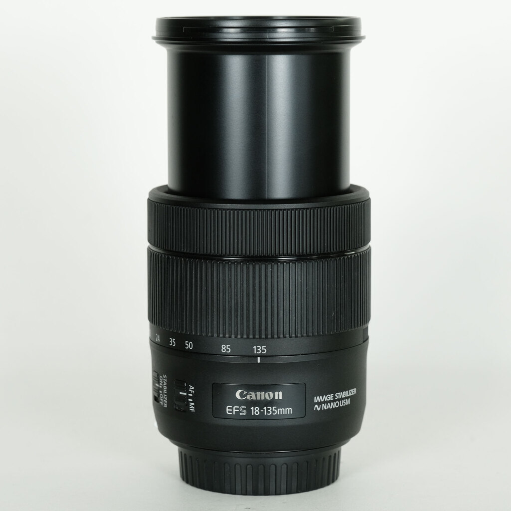 Canon EF-S18-135mm F3.5-5.6 IS USM