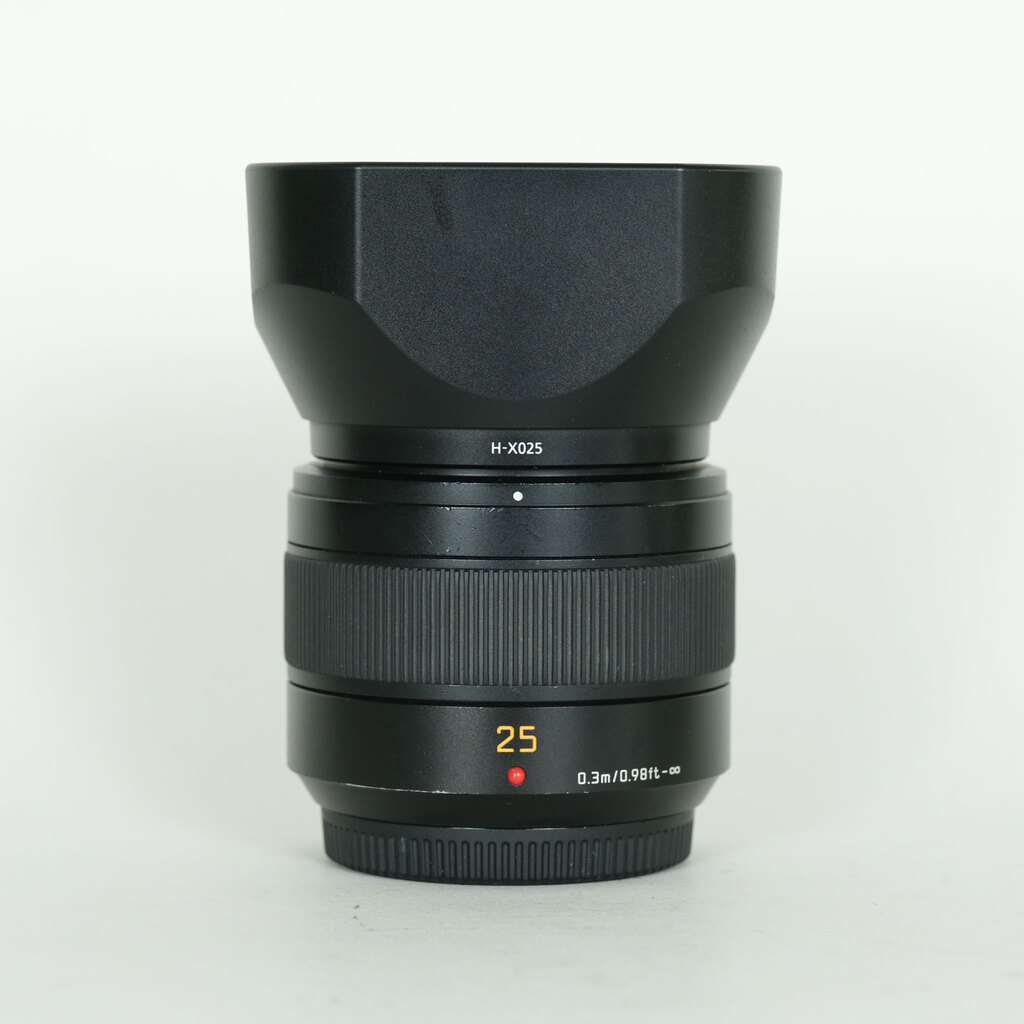 Panasonic LEICA DG SUMMILUX 25mm/F1.4 II ASPH. Panasonic LEICA DG SUMMILUX 25mm/F1.4 II ASPH.