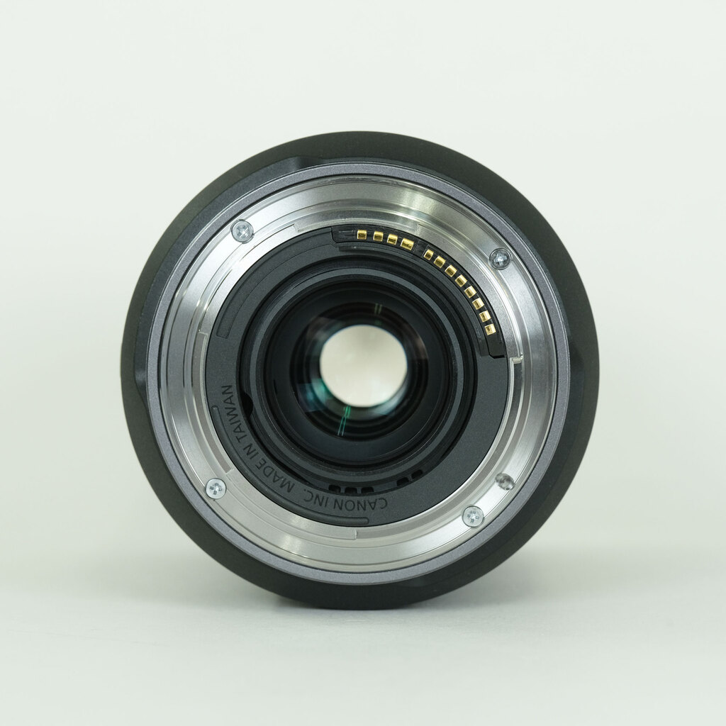 Canon RF24-240mm F4-6.3 IS USM