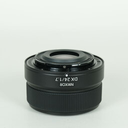 Nikon NIKKOR Z DX 24mm f/1.7 Nikon NIKKOR Z DX 24mm f/1.7