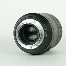 Nikon AF-S VR Micro-Nikkor 105mm f/2.8G IF-ED Nikon AF-S VR Micro-Nikkor 105mm f/2.8G IF-ED