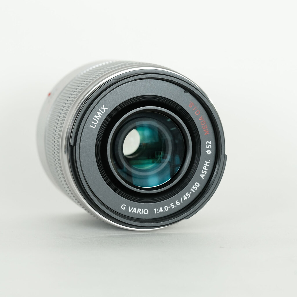Panasonic LUMIX G VARIO 45-150mm / F4.0-5.6 ASPH. / MEGA O.I.S.の