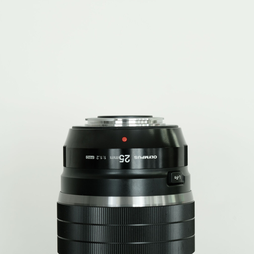 OLYMPUS M.ZUIKO DIGITAL ED 25mm F1.2 PRO