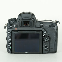 Nikon D750