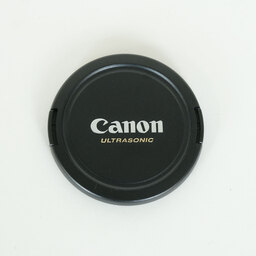 Canon EF28-135mm F3.5-5.6 IS USM