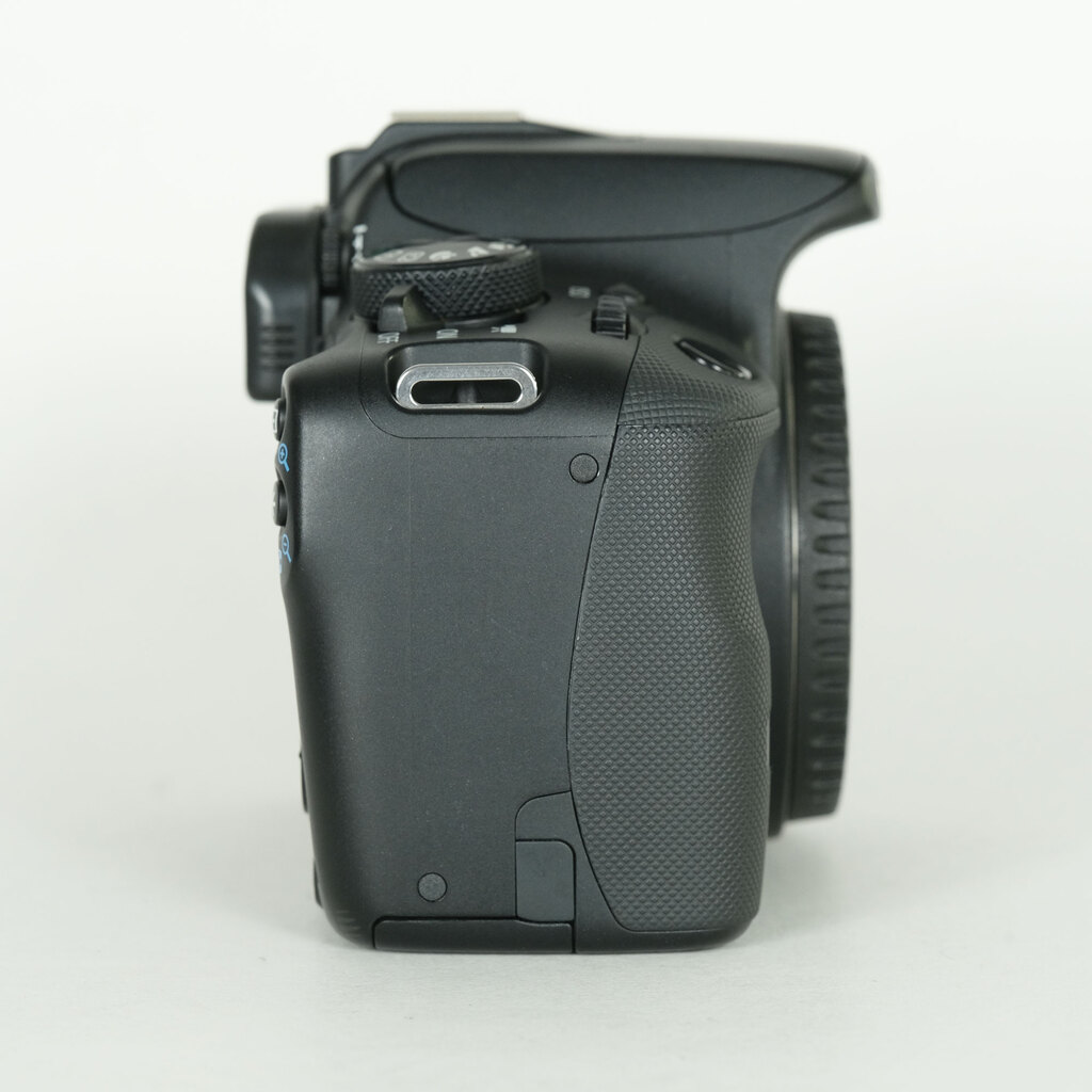 Canon EOS Kiss X7 Canon EOS Kiss X7