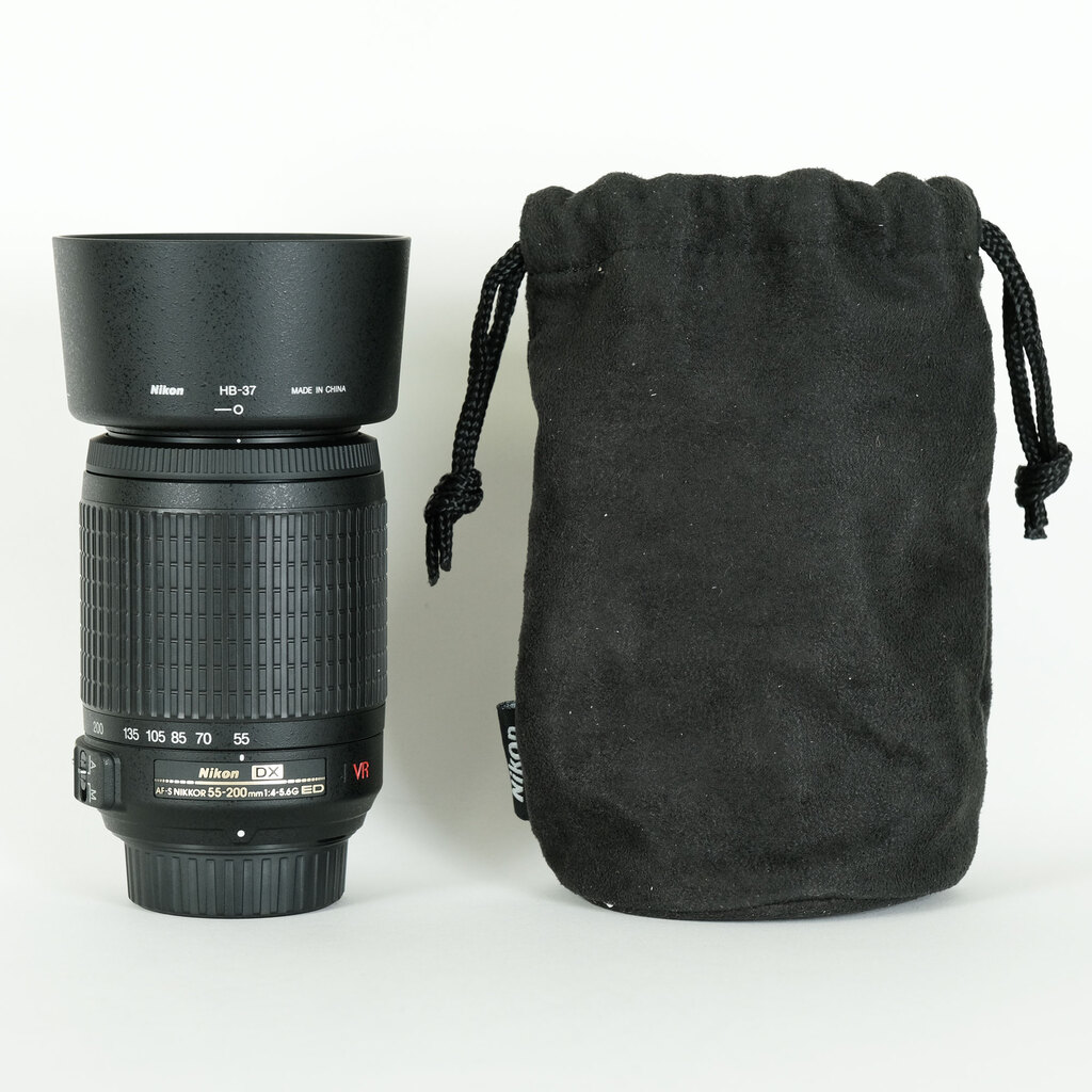 Nikon AF-S DX VR Zoom-Nikkor 55-200mm F4-5.6G IF-ED